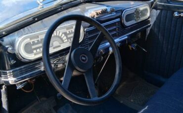 Chevrolet-custom-deluxe-1946-blue-2