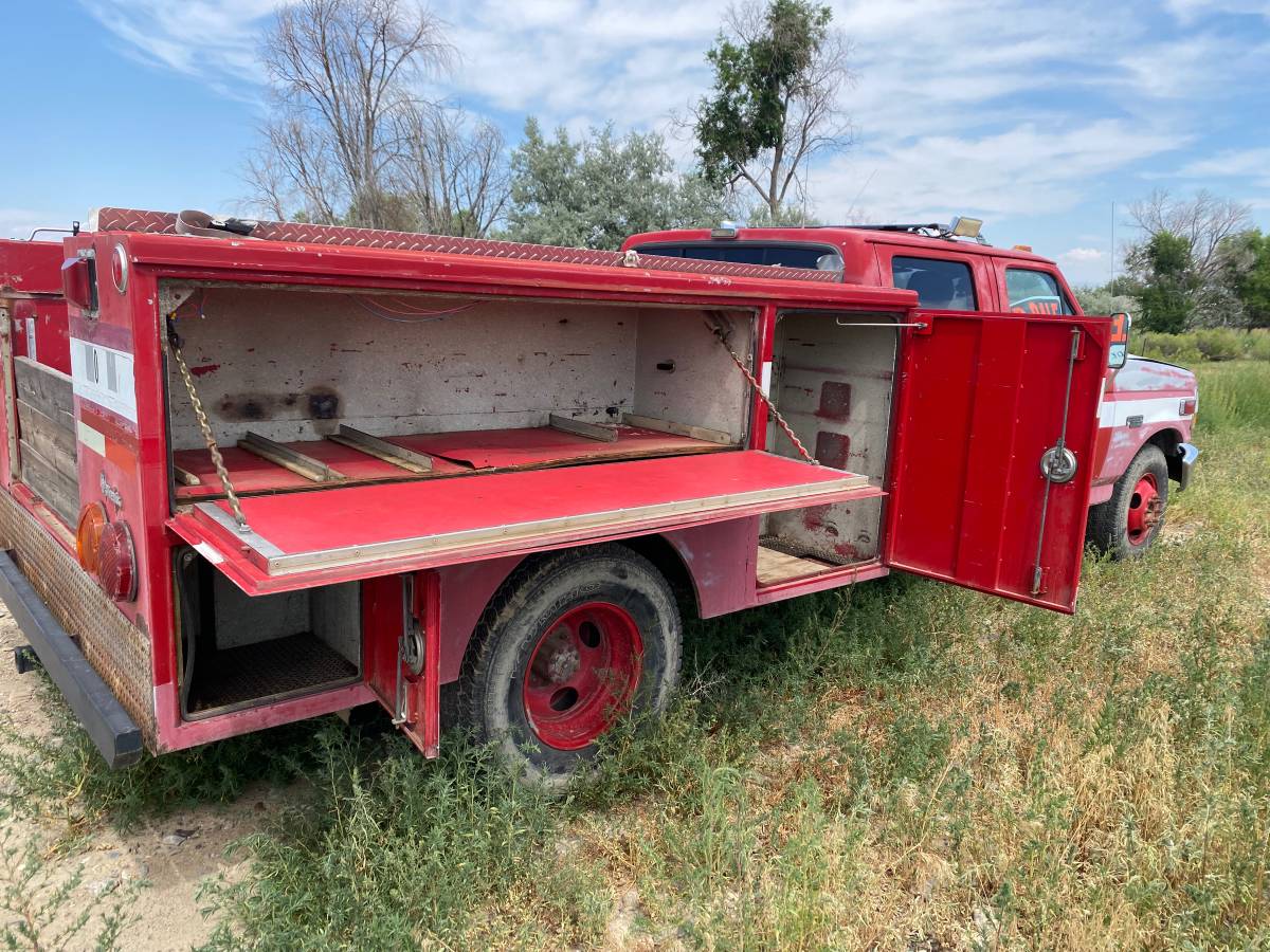 Chevrolet-dump-truck-1955-10