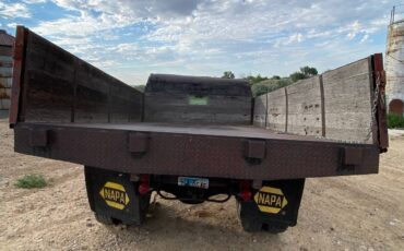 Chevrolet-dump-truck-1955-12