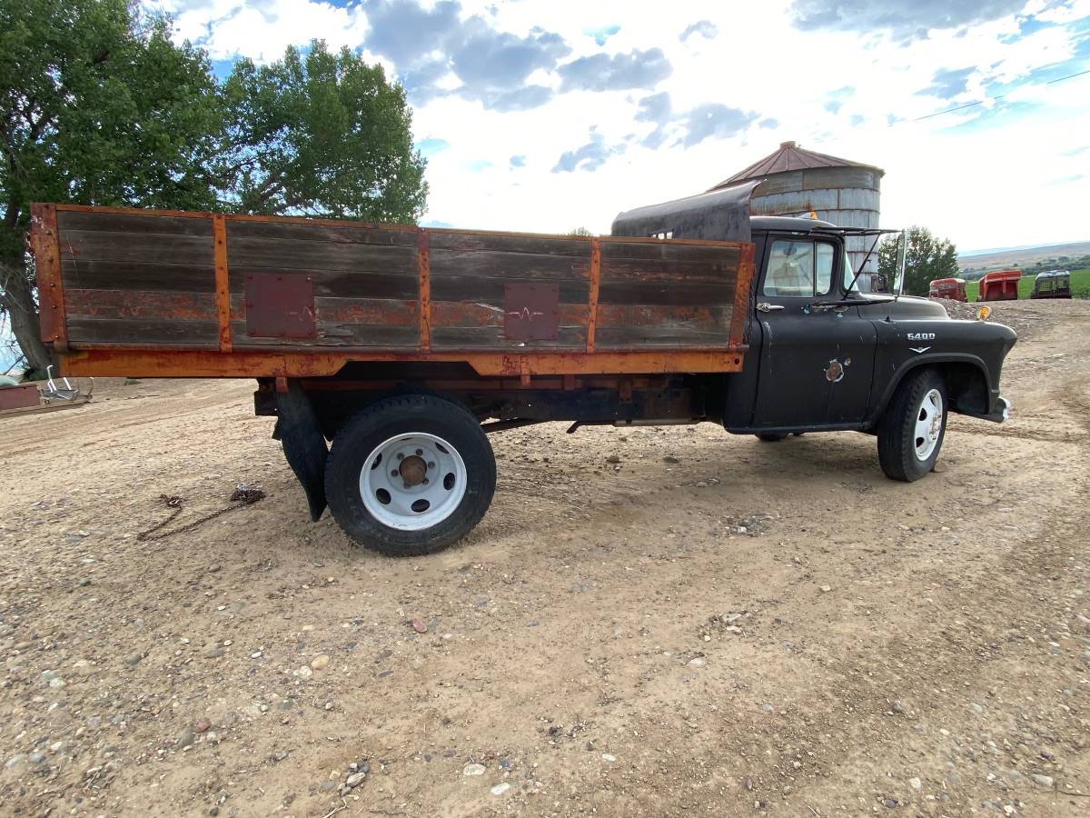 Chevrolet-dump-truck-1955-3