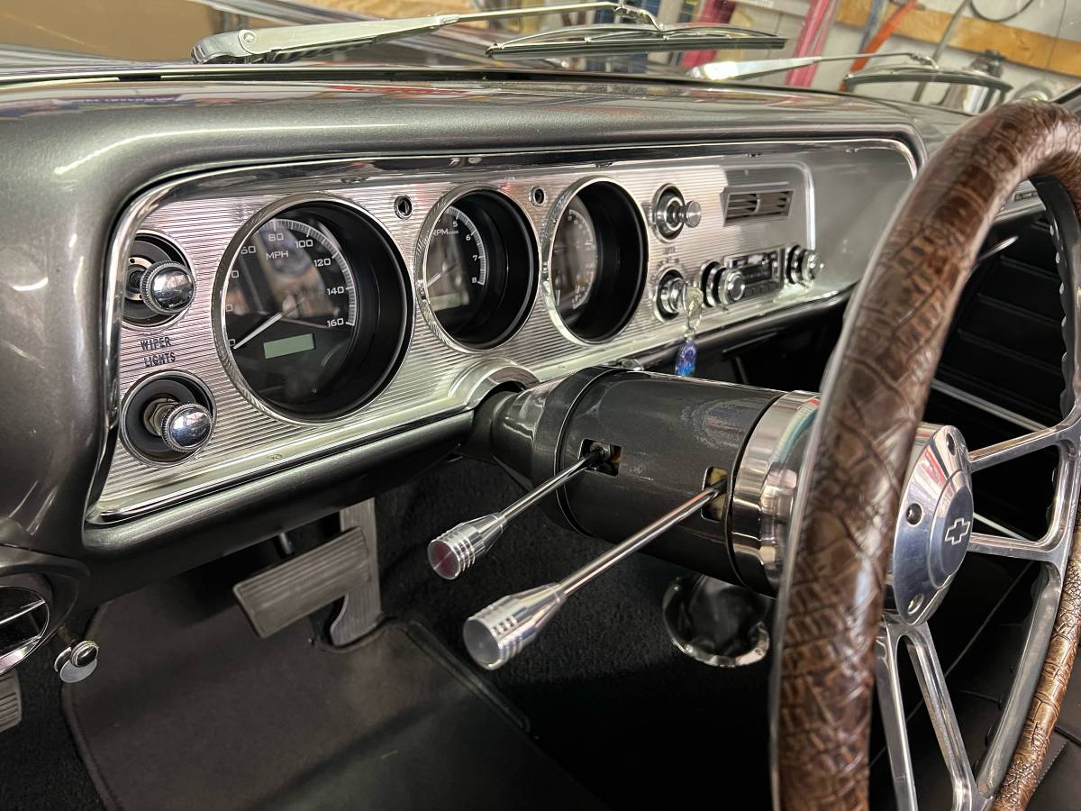 Chevrolet-el-camino-1964-custom-10