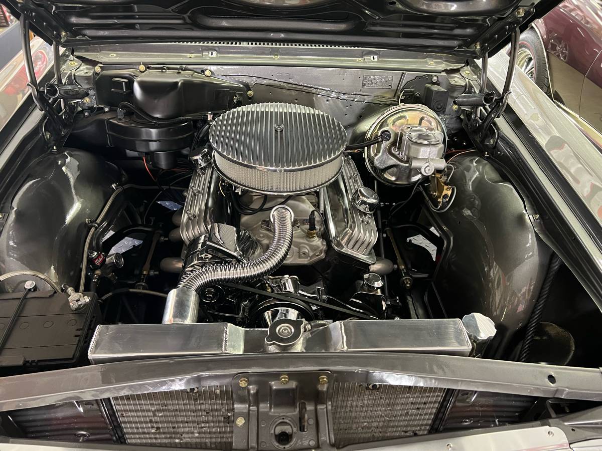 Chevrolet-el-camino-1964-custom-38