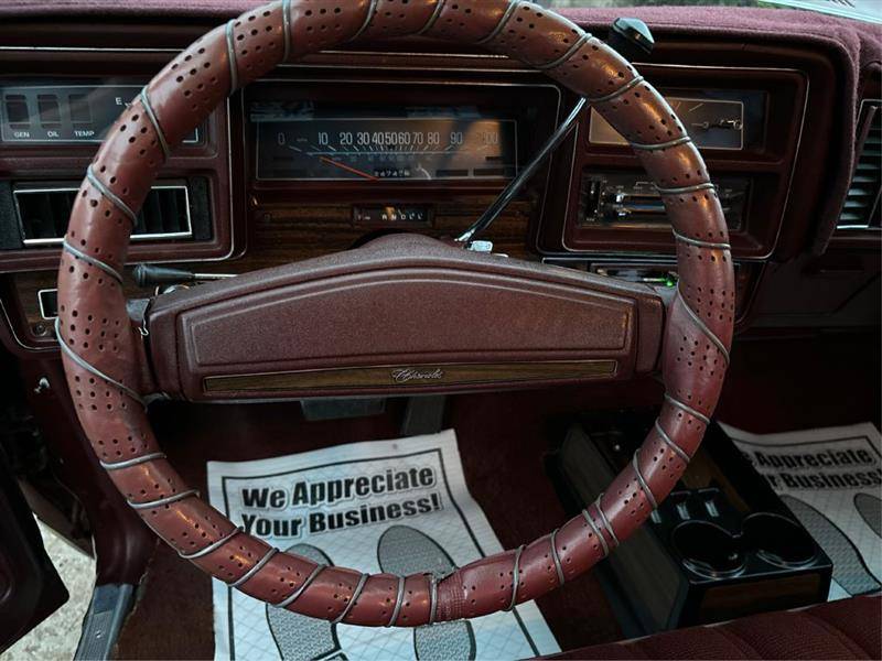 Chevrolet-el-camino-1976-custom-22