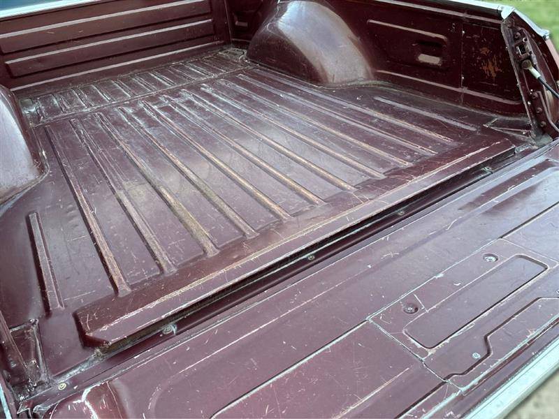 Chevrolet-el-camino-1976-custom-23