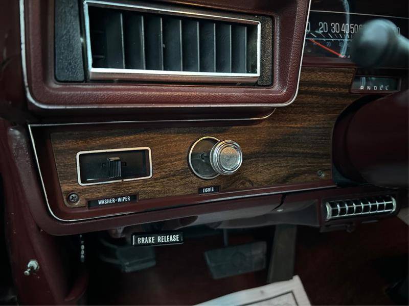 Chevrolet-el-camino-1976-custom-4