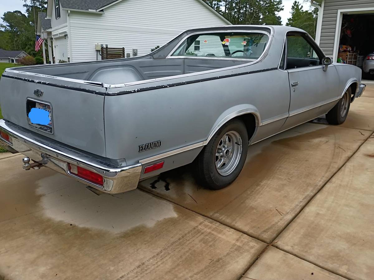 Chevrolet-el-camino-1979-grey-2