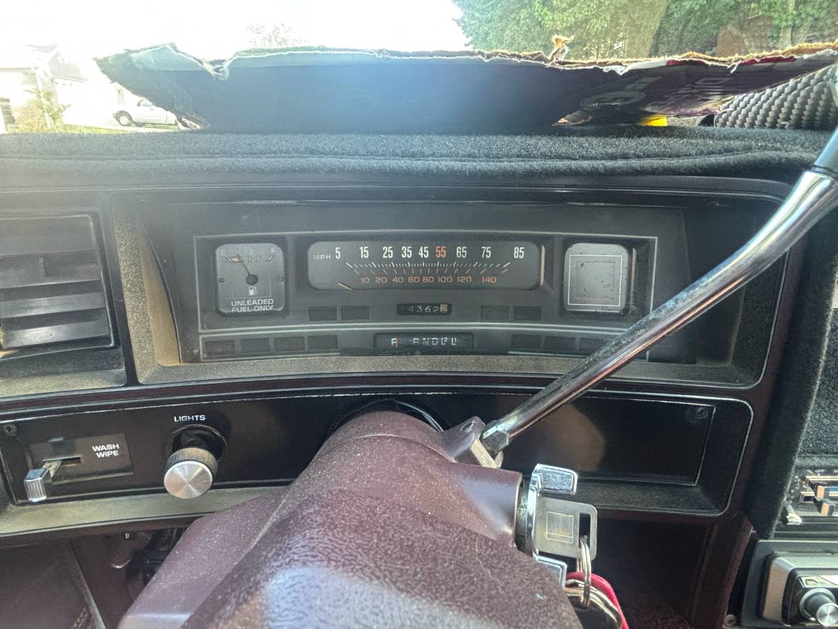 Chevrolet-el-camino-1980-white-6