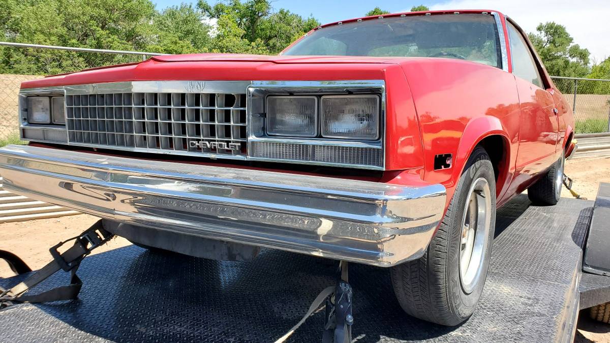 Chevrolet-el-camino-1982-red-9