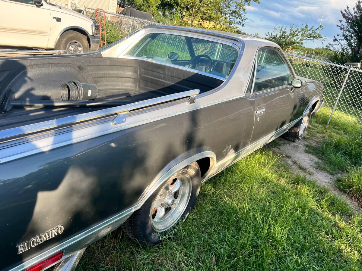 Chevrolet-el-camino-1984-green-2