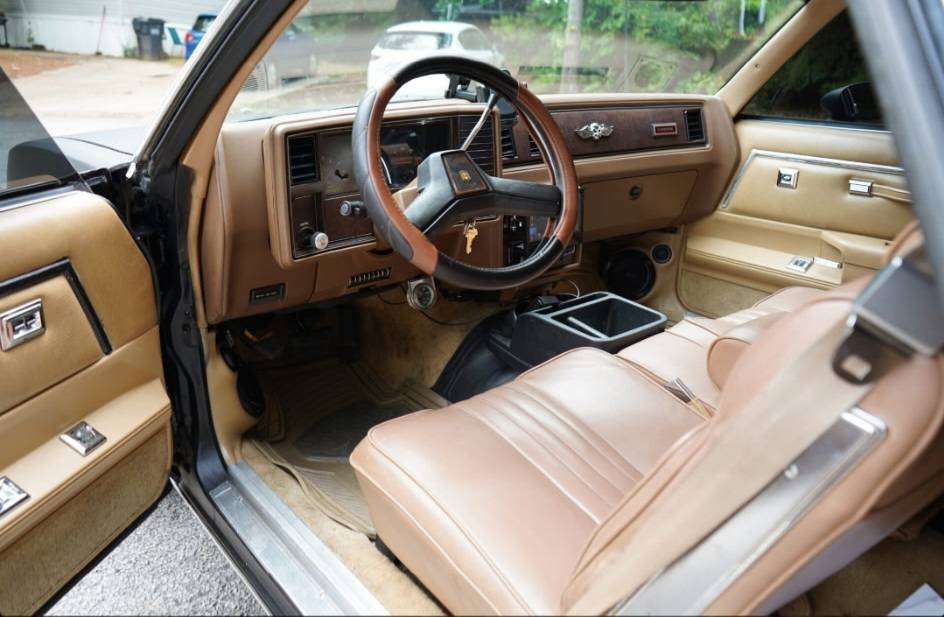 Chevrolet-el-camino-1985-black