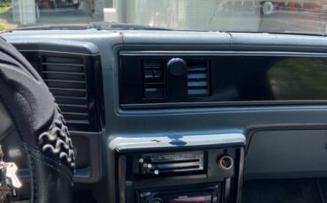 Chevrolet-el-camino-1986-black-16