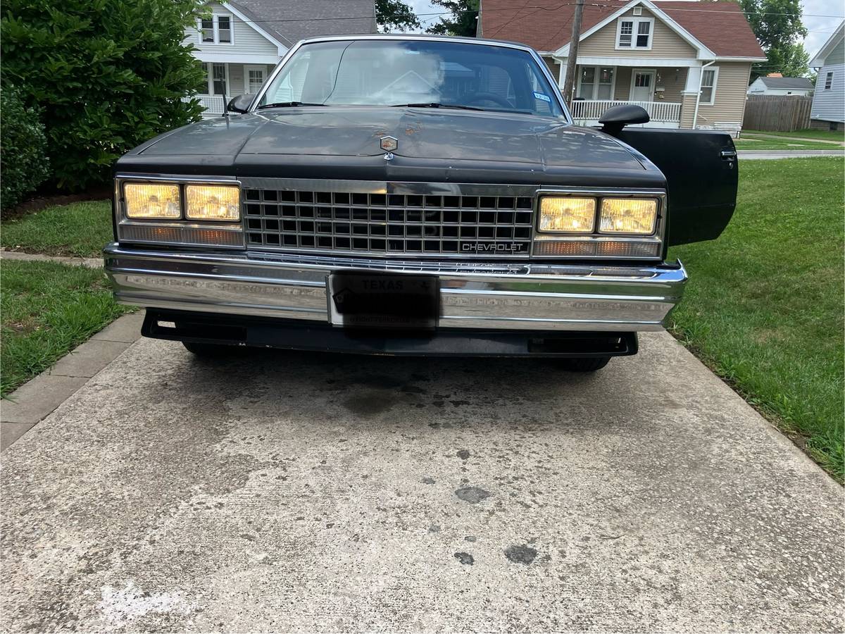 Chevrolet-el-camino-1986-black