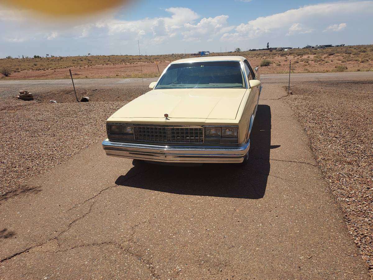 Chevrolet-el-camino-1986-yellow-4