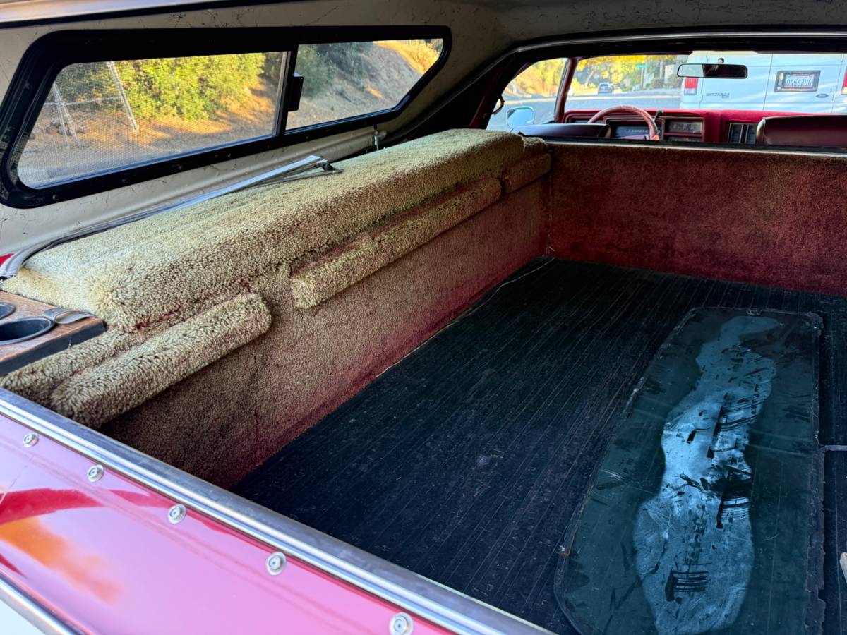Chevrolet-el-camino-classic-1975-custom-13
