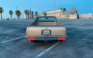 Chevrolet-el-camino-conquista-1985-brown-4