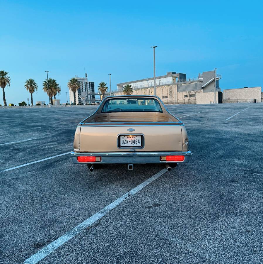 Chevrolet-el-camino-conquista-1985-brown-4