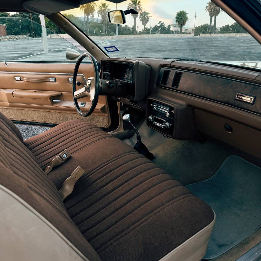 Chevrolet-el-camino-conquista-1985-brown-6