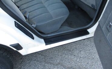 Chevrolet-euro-sport-1989-white-12