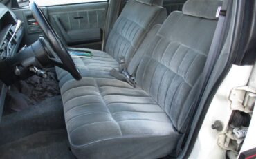 Chevrolet-euro-sport-1989-white-15