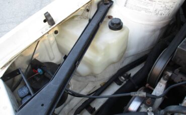 Chevrolet-euro-sport-1989-white-20