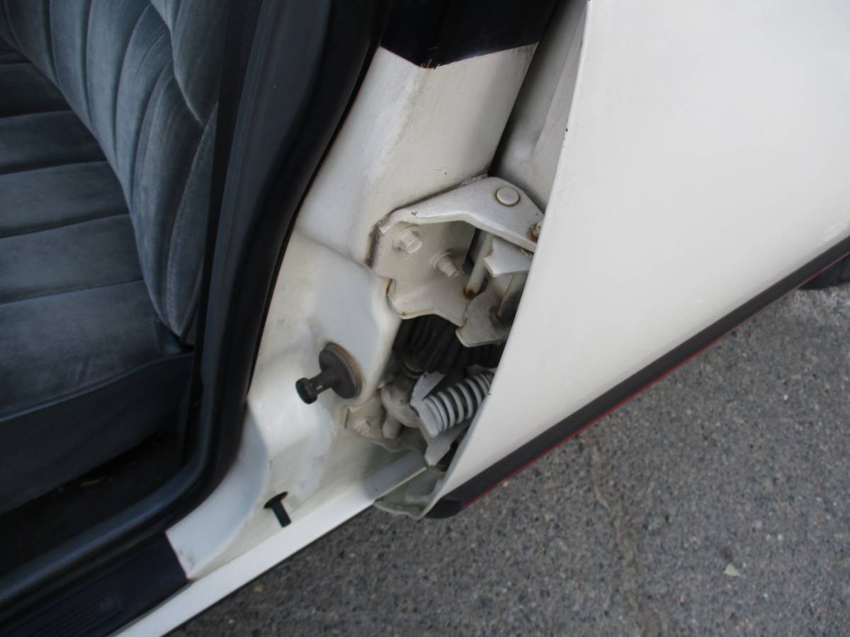 Chevrolet-euro-sport-1989-white-5