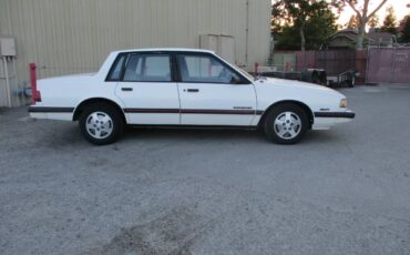Chevrolet-euro-sport-1989-white-8