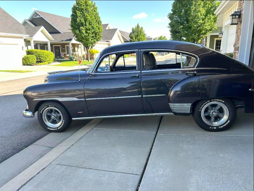 Chevrolet-fleetline-1951-black-1