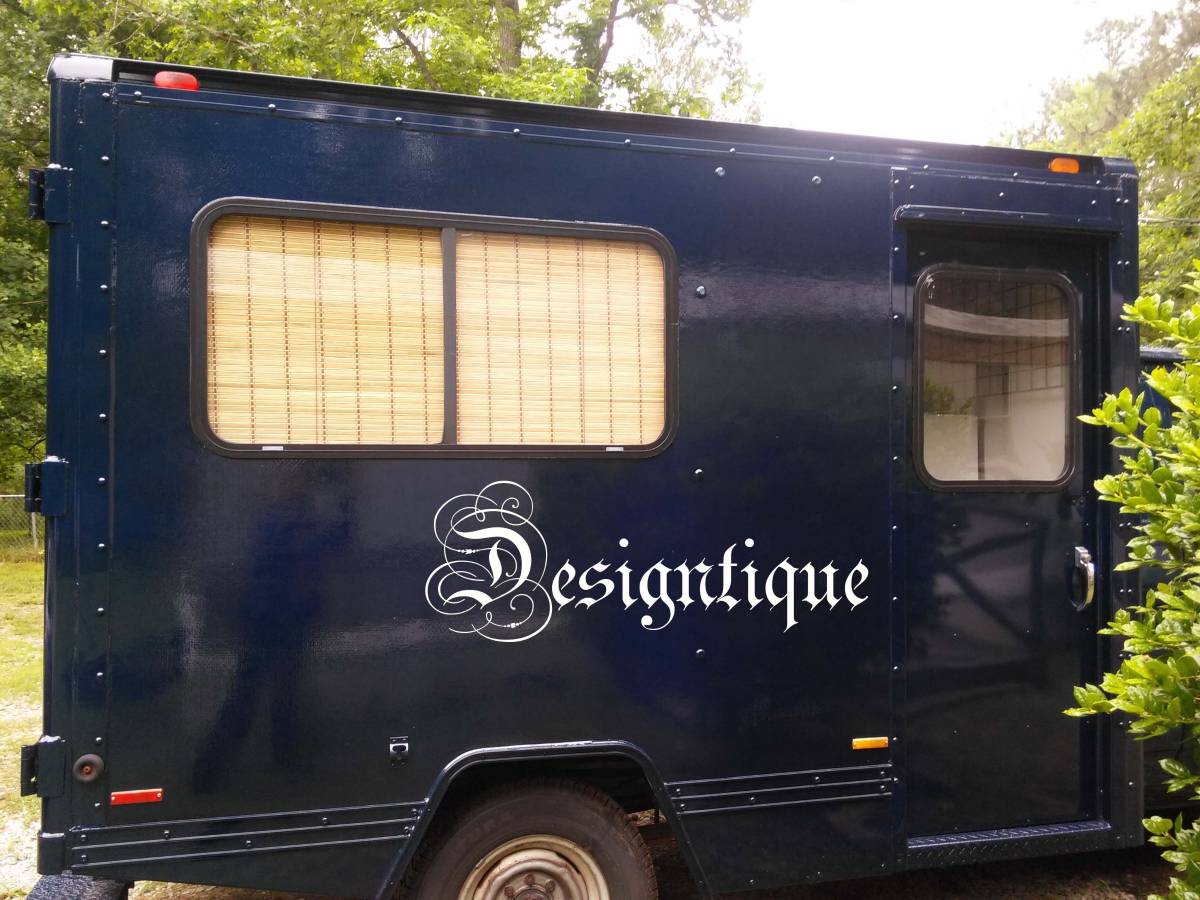 Chevrolet-g-series-1-ton-nominal-diesel-1995-blue-1