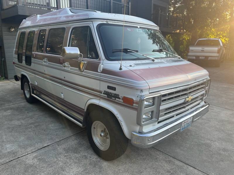Chevrolet-g-series-34-ton-1990-12