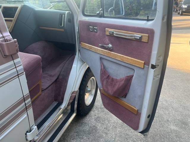Chevrolet-g-series-34-ton-1990-8