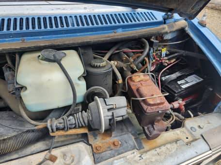 Chevrolet-g-series-34-ton-diesel-1983-blue-7
