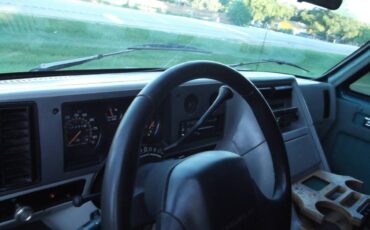 Chevrolet-g-series-34-ton-nominal-1993-green-12