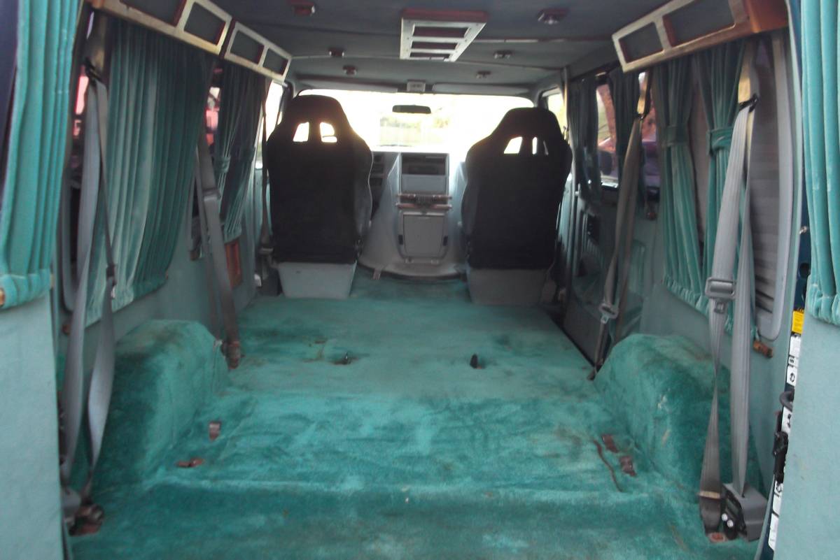 Chevrolet-g-series-34-ton-nominal-1993-green-14