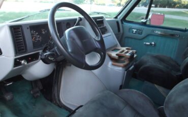 Chevrolet-g-series-34-ton-nominal-1993-green-7
