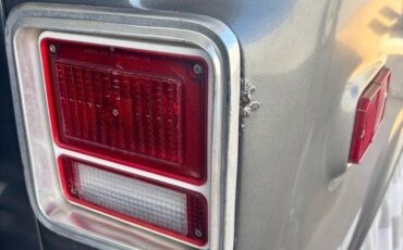 Chevrolet-g10-1971-grey-12