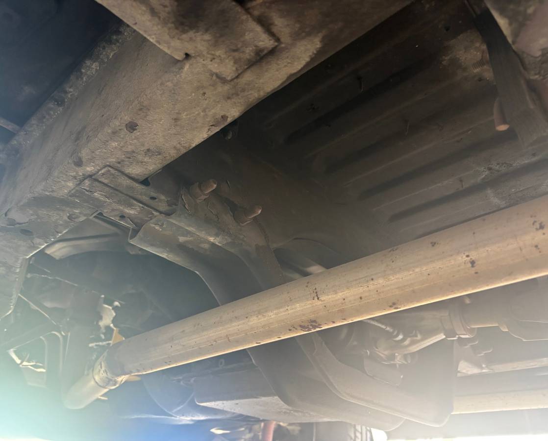 Chevrolet-g10-1971-grey-18