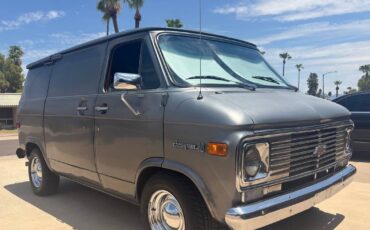 Chevrolet-g10-1971-grey-5