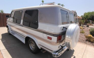 Chevrolet-g20-1988-1