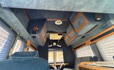 Chevrolet-g20-conversion-rv-1992-blue-2