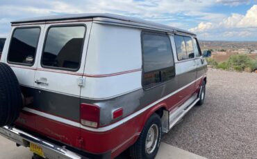 Chevrolet-g20-conversion-van-1988-red