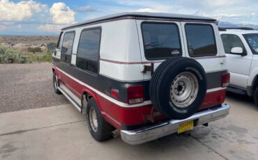 Chevrolet-g20-conversion-van-1988-red-4