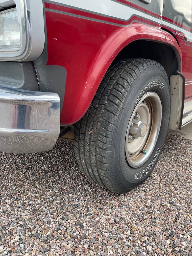Chevrolet-g20-conversion-van-1988-red-6