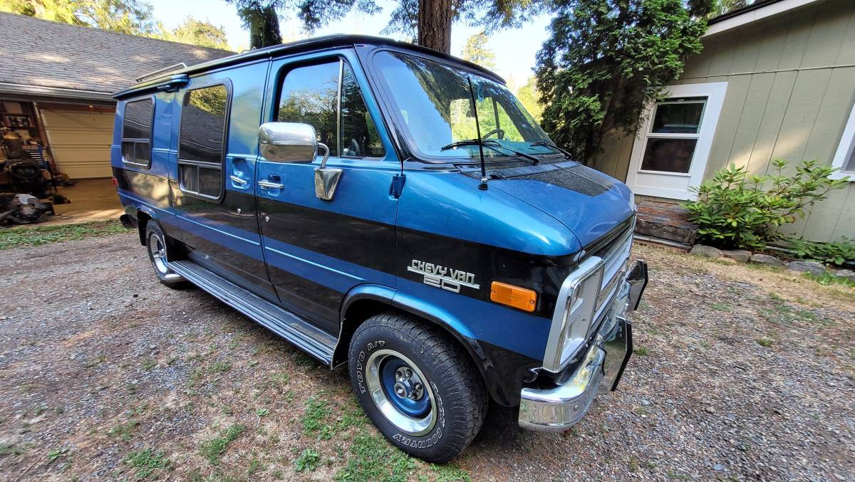 Chevrolet-g20-van-1986-2