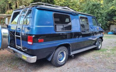 Chevrolet-g20-van-1986-3