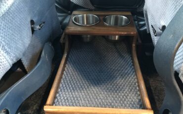 Chevrolet-g20-van-1987-blue-19