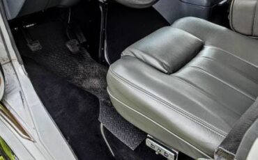 Chevrolet-g20-van-1989-18