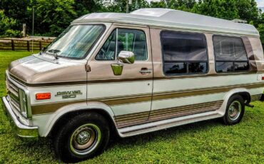 Chevrolet-g20-van-1989