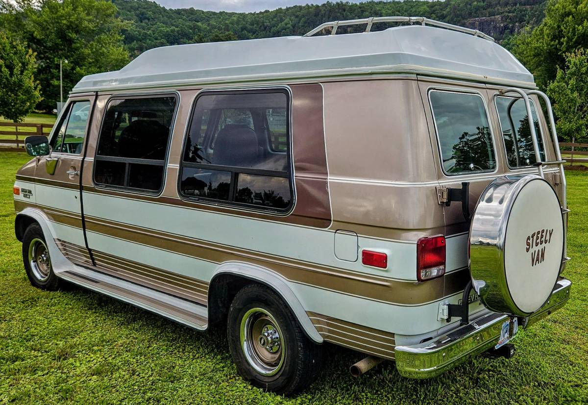 Chevrolet-g20-van-1989-7