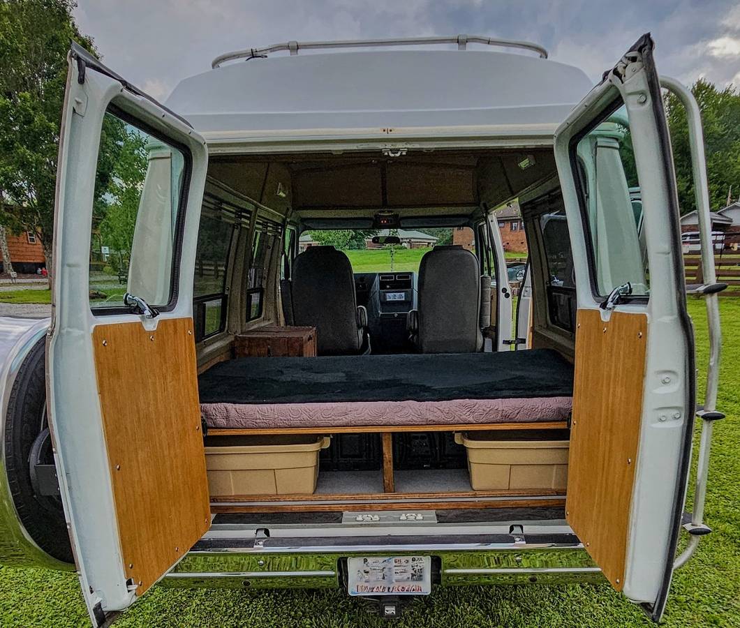 Chevrolet-g20-van-1989-8