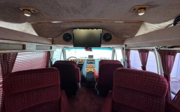Chevrolet-g20-van-1990-white-16